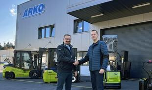 Clark Slowenien1 310